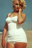 Норма Джин Бейкер