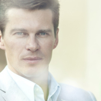 Пластика губ у Сергея Свиридова