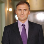 Пластический хирург Павел Денищук