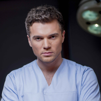 Пластический хирург Андрей Искорнев