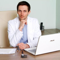 Пластический хирург Владимир Зленко