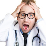 Пластический хирург танцевал во время оперирования пациента