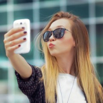 Пластика подбородка стала популярна из-за селфи