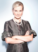 Пластический хирург Светлана Гагарина