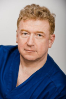 Станислав Савицкий развенчивает мифы об увеличении груди