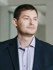 Пластический хирург Илья Баталов