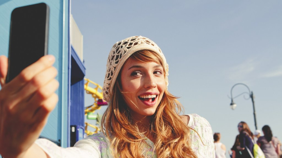 Селфи и их влияние на пластическую хирургию