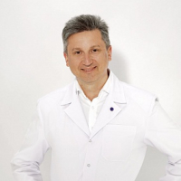 Пластический хирург  Вадим Брагилев