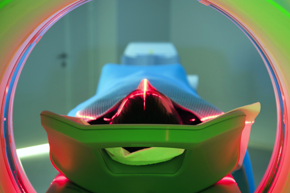 Обнаружат ли рентген и МРТ следы пластических операций?