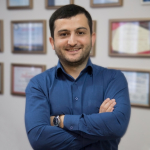 Пластический хирург Карен Пайтян