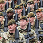 В Англии руководители Минобороны потратили 120 000 фунтов стерлингов на пластические операции