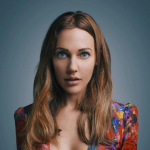 Мерьем Узерли сделала пластическую операцию