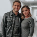 Влад Соколовский оплатил маме подтяжку лица