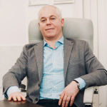 Пластический хирург Эдуард Шихирман