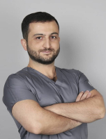 Пластический хирург Карен Пайтян