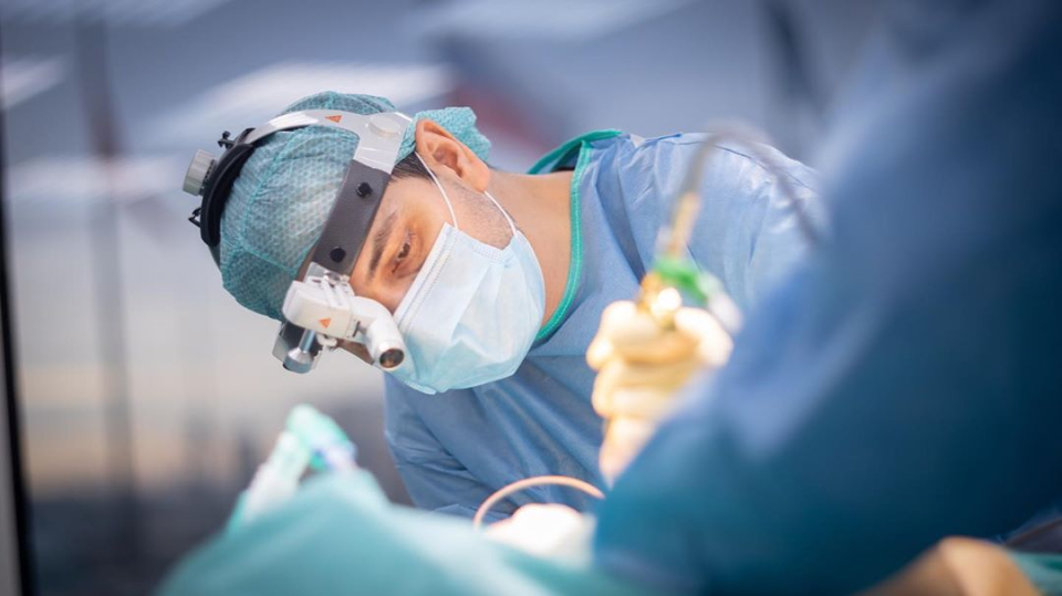 Пластический хирург Валерий Стайсупов