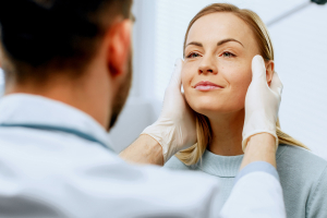 Исправить нос в 2020 году: цена ринопластики в Москве