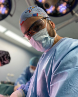 Пластический хирург Карен Пайтян