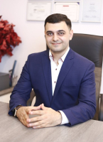 Пластический хирург Вардан Аршакян