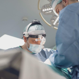 Пластический хирург Валерий Стайсупов