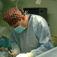 Пластический хирург Константин Клименко на операции