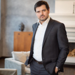 Пластический хирург Валерий Стайсупов