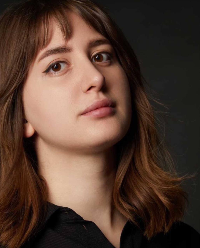 Фотоотзыв пациентки пластического хирурга Валерия Стайсупова после закрытой ринопластики