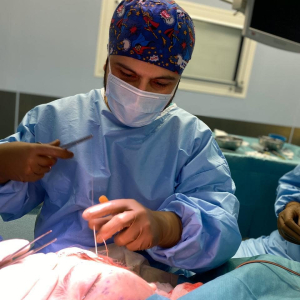 Пластический хирург Карен Пайтян.