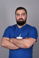 Пластический хирург Гукас Миракян