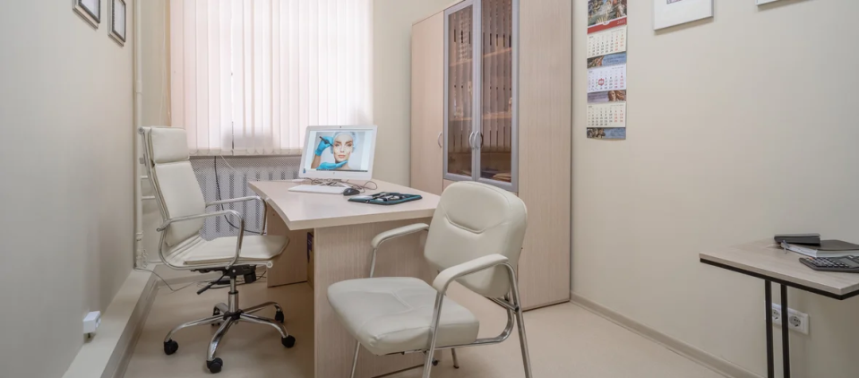 Клиника Визаж