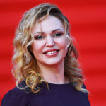 Алла Довлатова