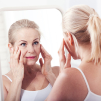 Подтяжка лица – путь к популярности