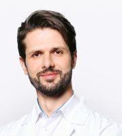 Пластический хирург Владислав Морозов