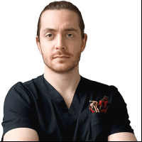 Лучший пластический хирург Олег Снигирь